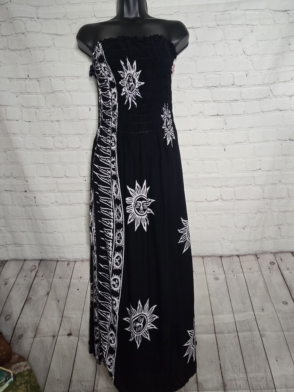 Vintage 90s Celestial sun smocked bodice tube maxi dress Whimsigoth Boho OS